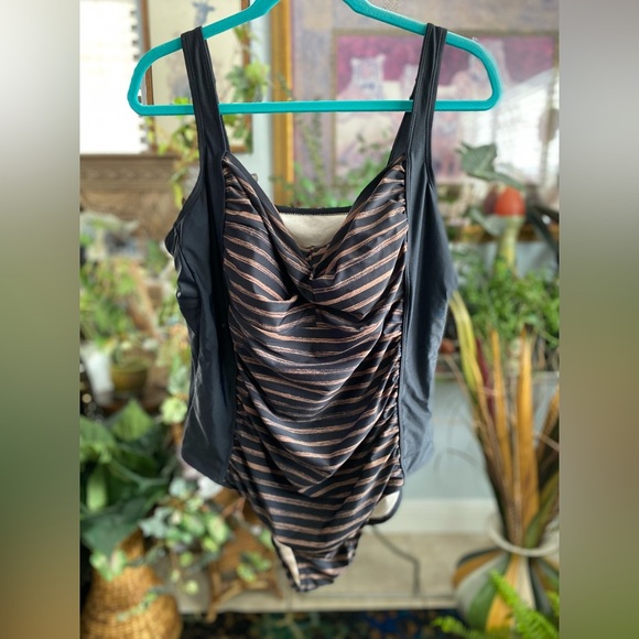 Ava & Viv Bathing Suit Size 22W Brown Black One piece Striped Plus Size Stretchy - Picture 3 of 10